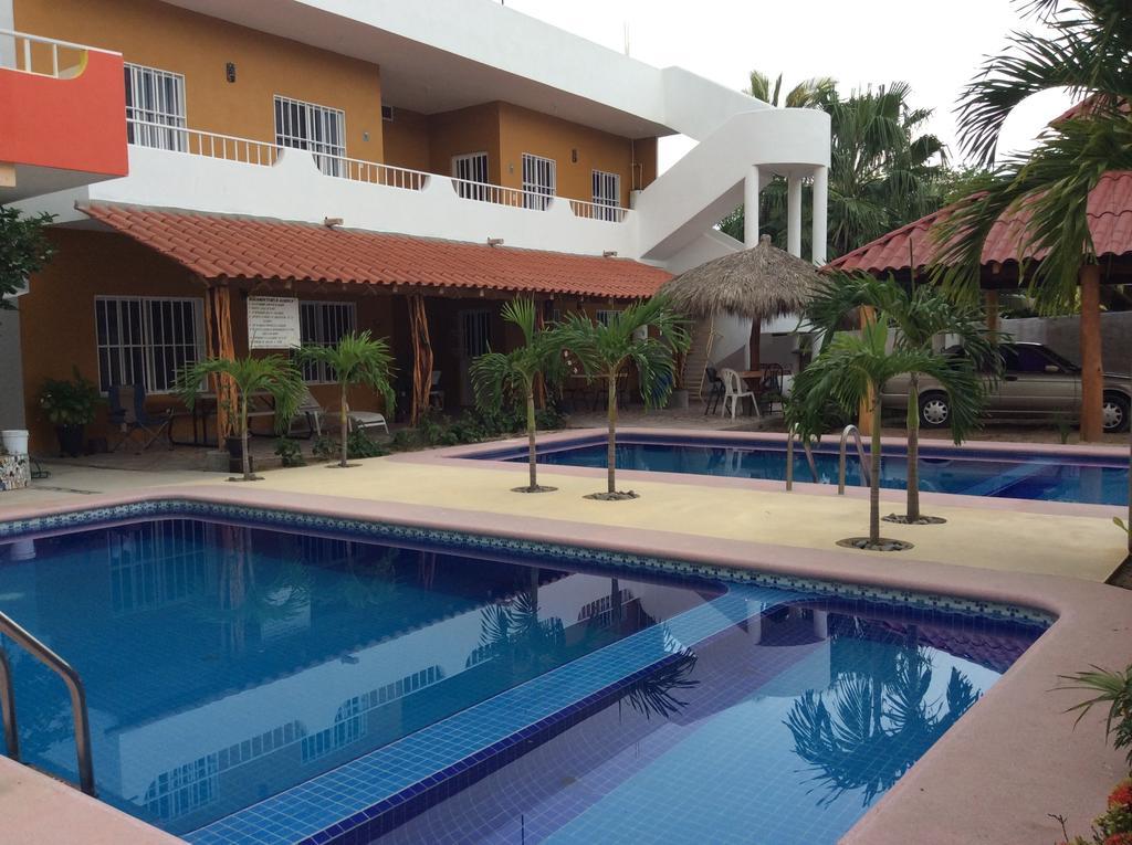 Bungalows Casa Grande Aparthotel Сан Патрисио Мелаке Екстериор снимка
